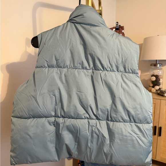 Old Navy Sky Blue Quilted Vest - Picture 2 of 3